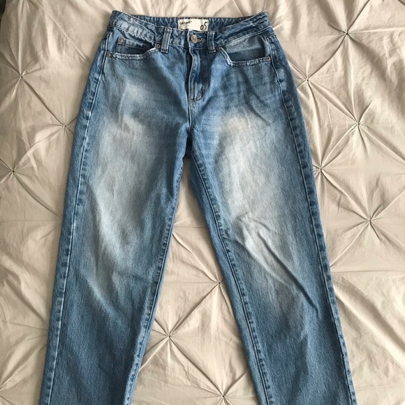 Garage Mom Jeans - Picture 2 of 3